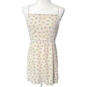 NWT Women’s Kendall & Kylie PacSun Floral Mini Dress, Size S.
